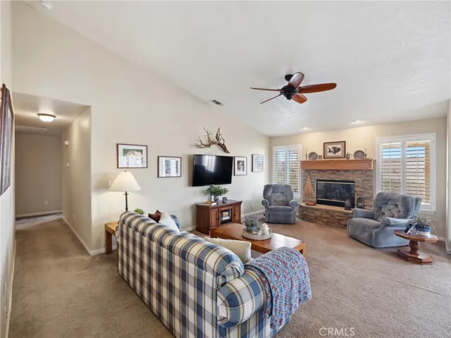 12526 Sarsi Place, Apple Valley, California 92308