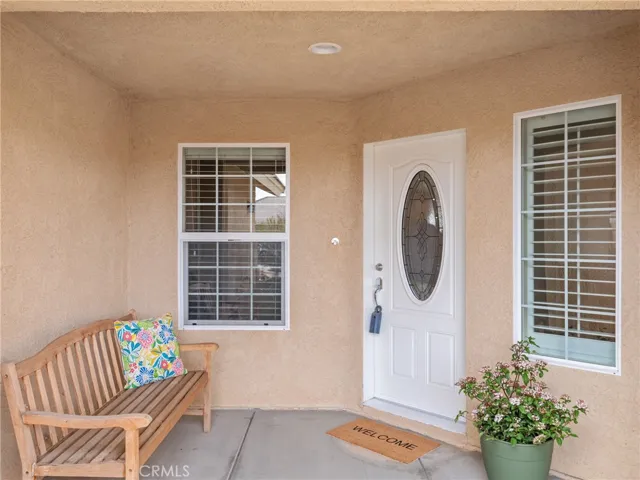 12526 Sarsi Place, Apple Valley, California 92308