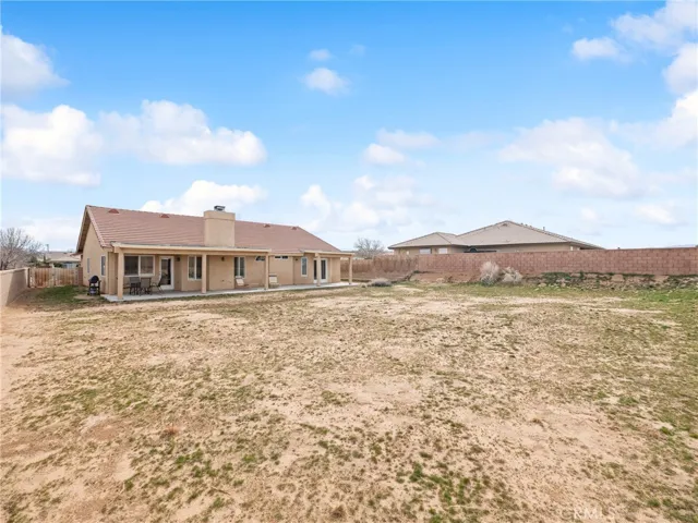 12526 Sarsi Place, Apple Valley, California 92308