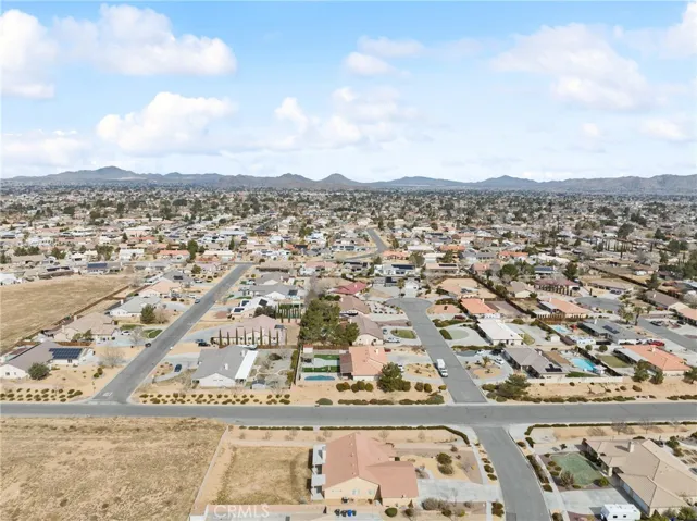 12526 Sarsi Place, Apple Valley, California 92308