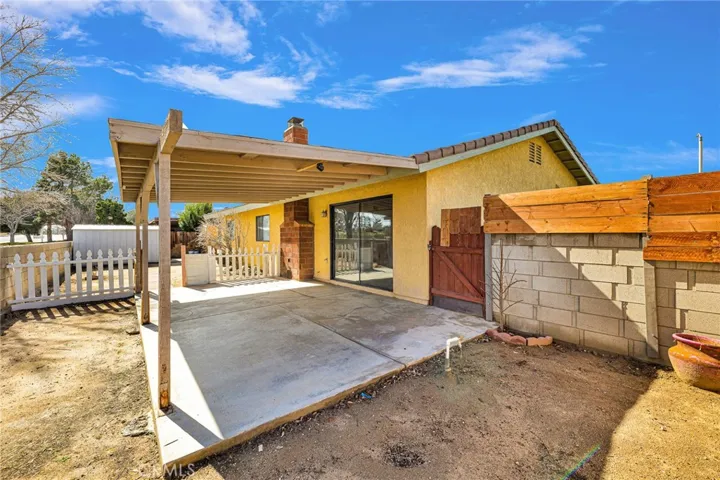 15619 Chaparral Street, Victorville, California 92394