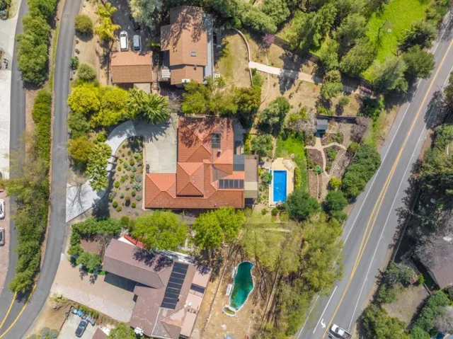 16755 Oak View Circle, Morgan Hill, California 95037