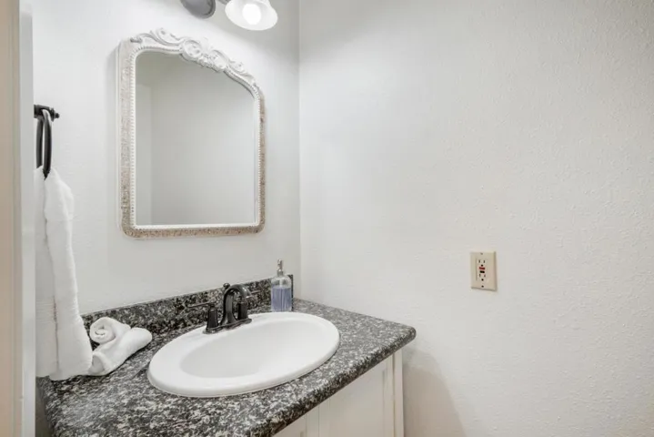 16755 Oak View Circle, Morgan Hill, California 95037