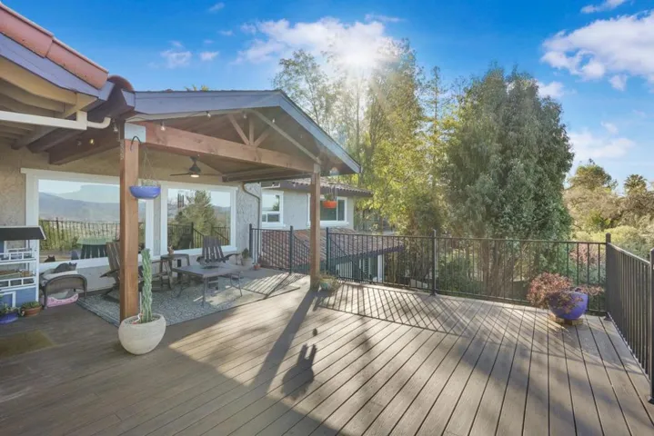 16755 Oak View Circle, Morgan Hill, California 95037