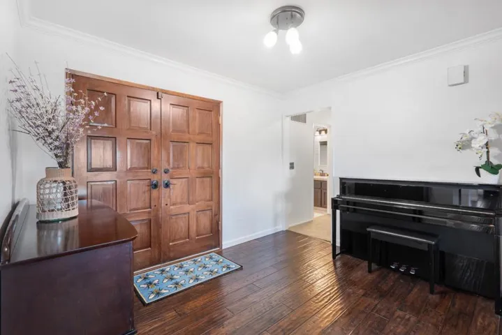 16755 Oak View Circle, Morgan Hill, California 95037