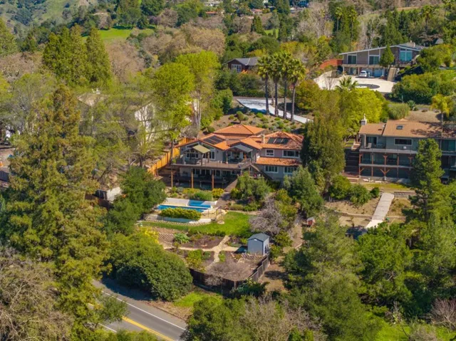 16755 Oak View Circle, Morgan Hill, California 95037