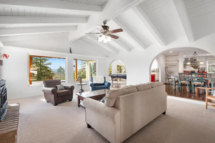 16755 Oak View Circle, Morgan Hill, California 95037