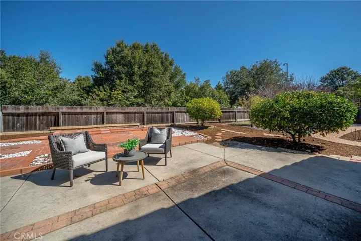1556 Buckeye Court, San Luis Obispo, California 93401