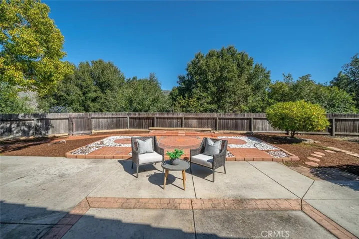 1556 Buckeye Court, San Luis Obispo, California 93401