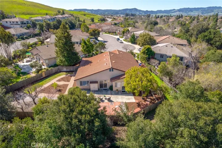 1556 Buckeye Court, San Luis Obispo, California 93401