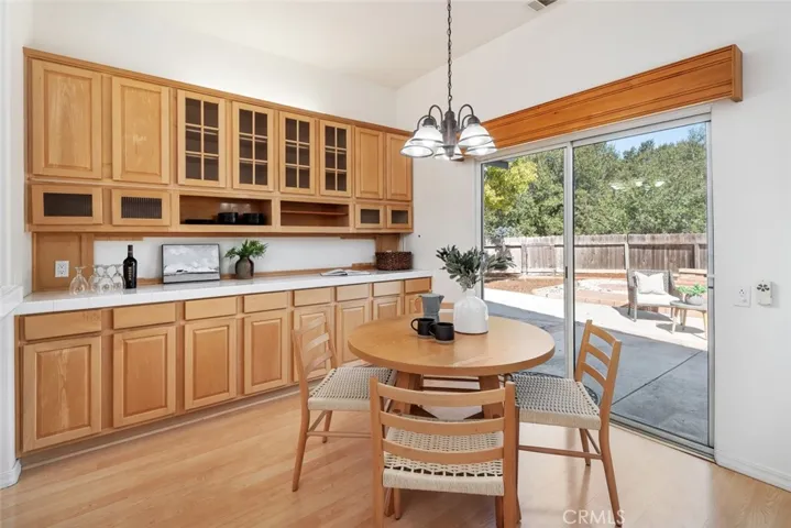 1556 Buckeye Court, San Luis Obispo, California 93401