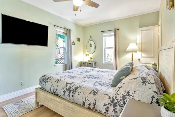 220 8th Street, Pacific Grove, California 93950