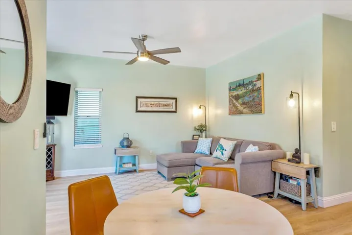 220 8th Street, Pacific Grove, California 93950