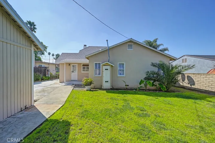 3567 Hoover Street, Riverside, California 92504