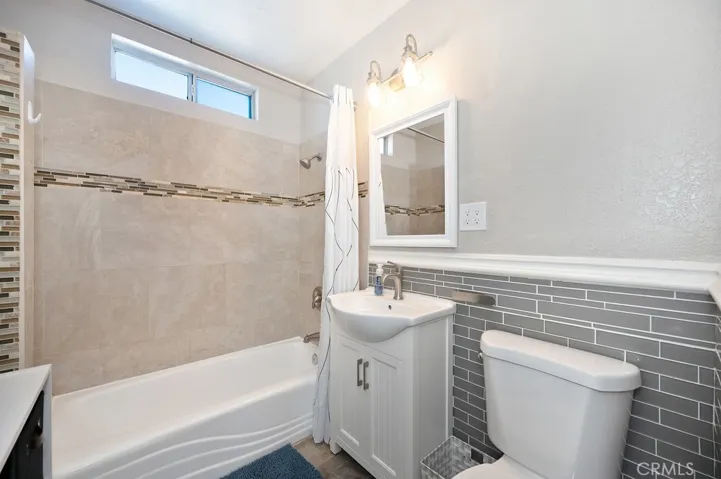 3567 Hoover Street, Riverside, California 92504