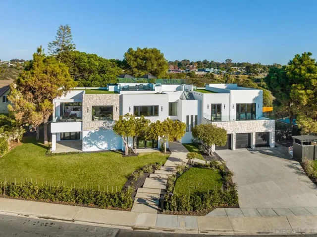 8433 Prestwick Dr, La Jolla, California 92037