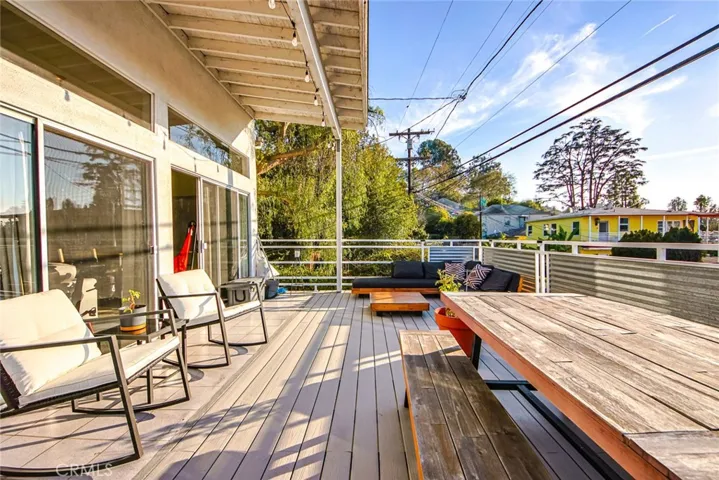 2330 Teviot Street, Los Angeles, California 90039
