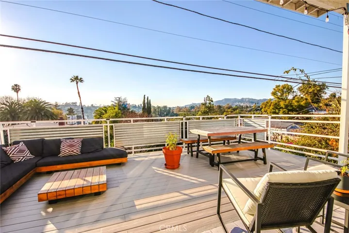 2330 Teviot Street, Los Angeles, California 90039