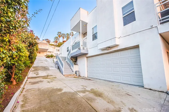 2330 Teviot Street, Los Angeles, California 90039