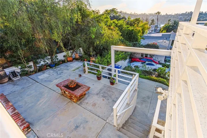 2330 Teviot Street, Los Angeles, California 90039