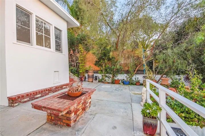 2330 Teviot Street, Los Angeles, California 90039