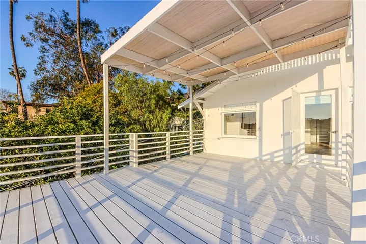 2330 Teviot Street, Los Angeles, California 90039