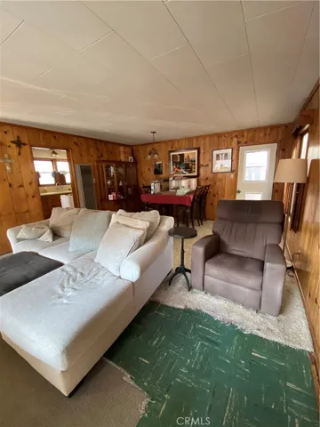 83 63rd Place, Long Beach, California 90803