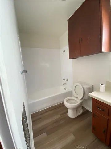 83 63rd Place, Long Beach, California 90803