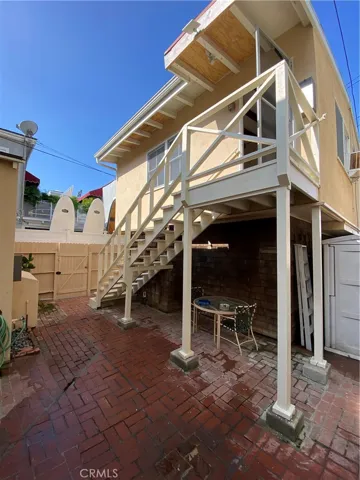 83 63rd Place, Long Beach, California 90803