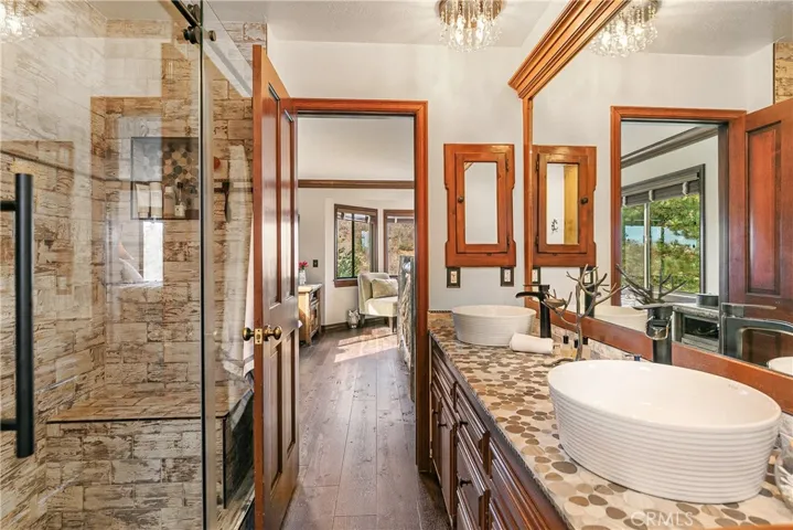 1378 Calgary Drive, Lake Arrowhead, California 92352