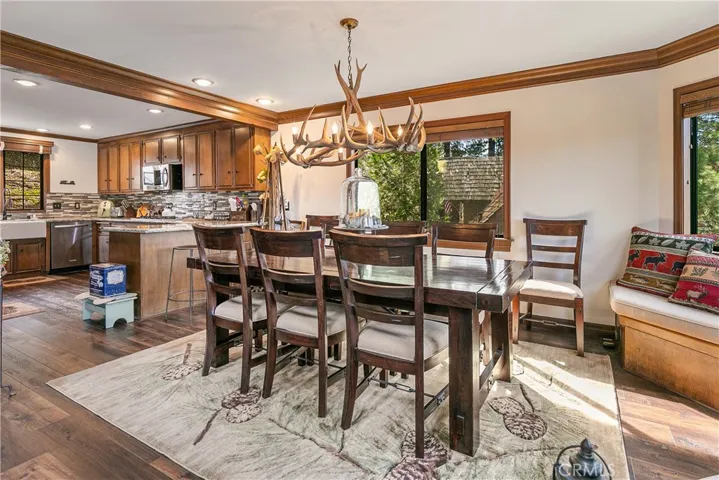 1378 Calgary Drive, Lake Arrowhead, California 92352