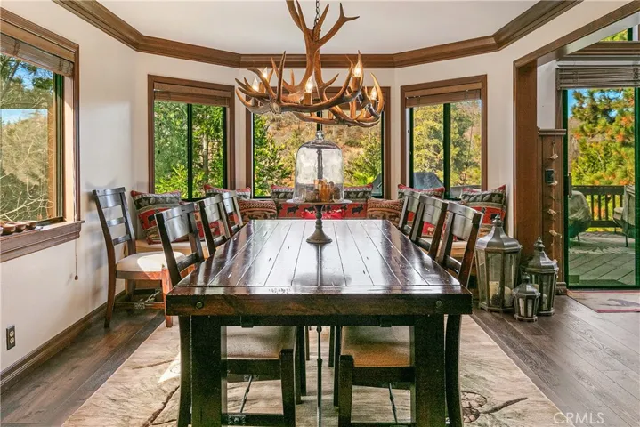 1378 Calgary Drive, Lake Arrowhead, California 92352