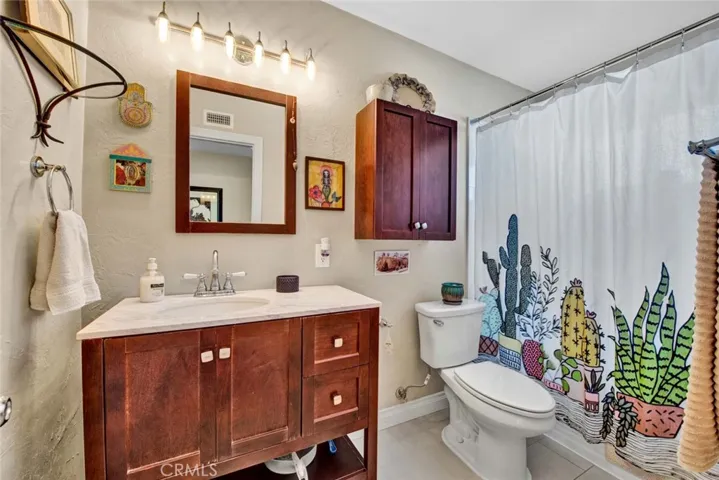 1313 N 3rd Avenue, Upland, California 91786