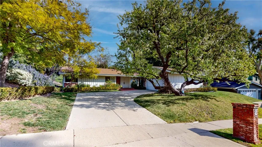 24324 Hatteras Street, Woodland Hills, California 91367