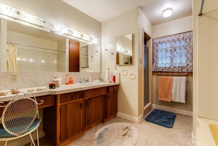6100 Moonstone Beach Drive, Cambria, California 93428