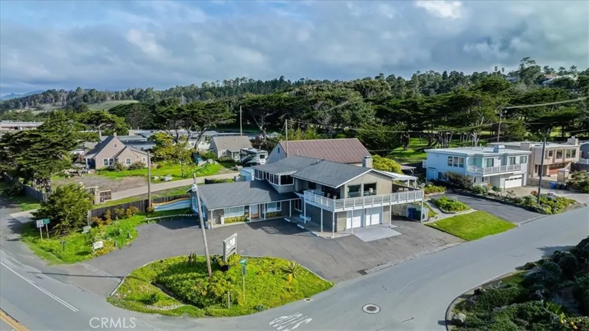 6100 Moonstone Beach Drive, Cambria, California 93428