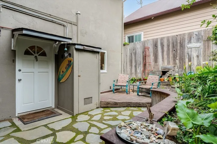 6100 Moonstone Beach Drive, Cambria, California 93428