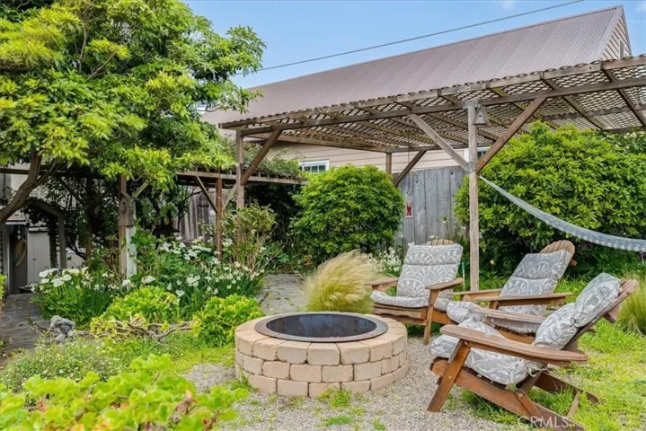 6100 Moonstone Beach Drive, Cambria, California 93428