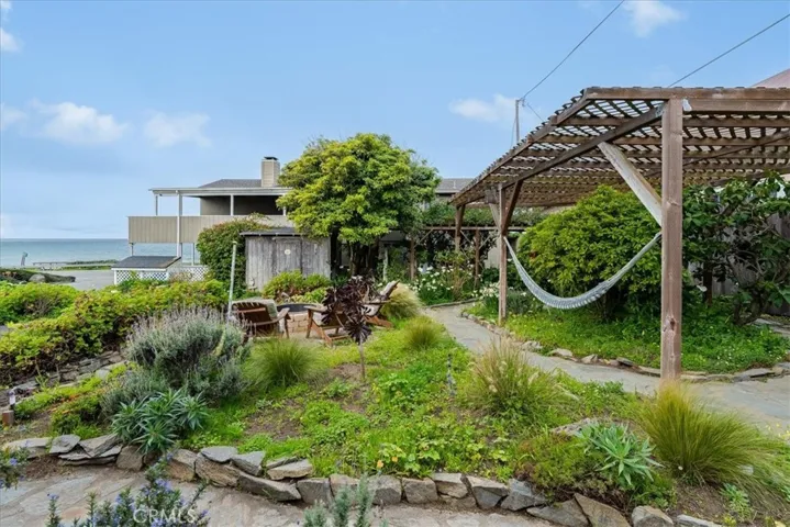 6100 Moonstone Beach Drive, Cambria, California 93428