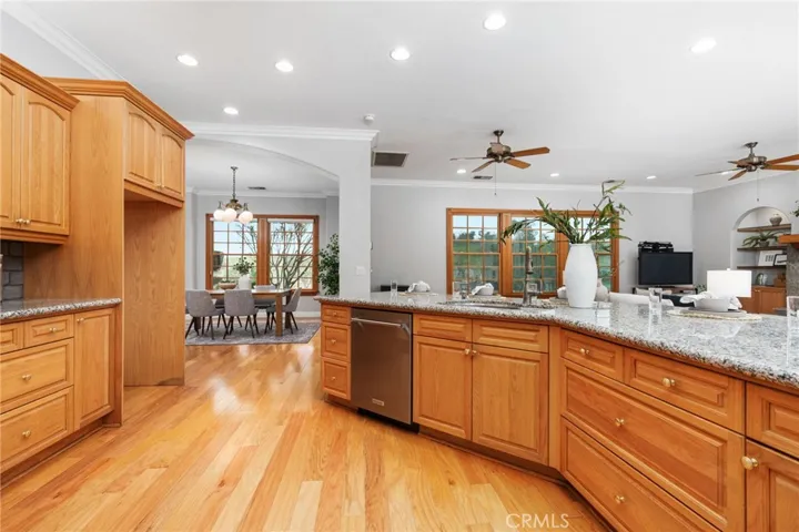 21825 Glenhaven Lane, Friant, California 93626