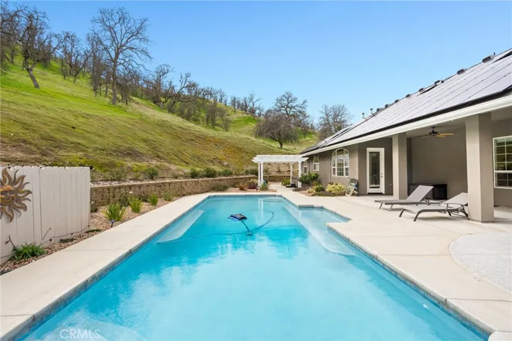 21825 Glenhaven Lane, Friant, California 93626