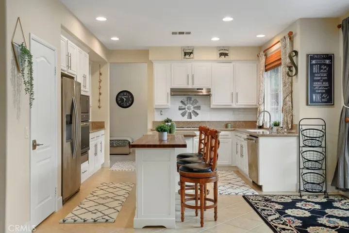 33341 Cameo Lane, Wildomar, California 92595