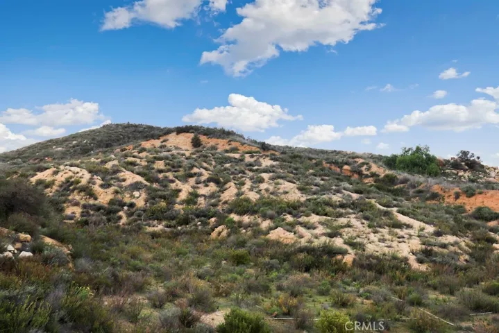 33341 Cameo Lane, Wildomar, California 92595