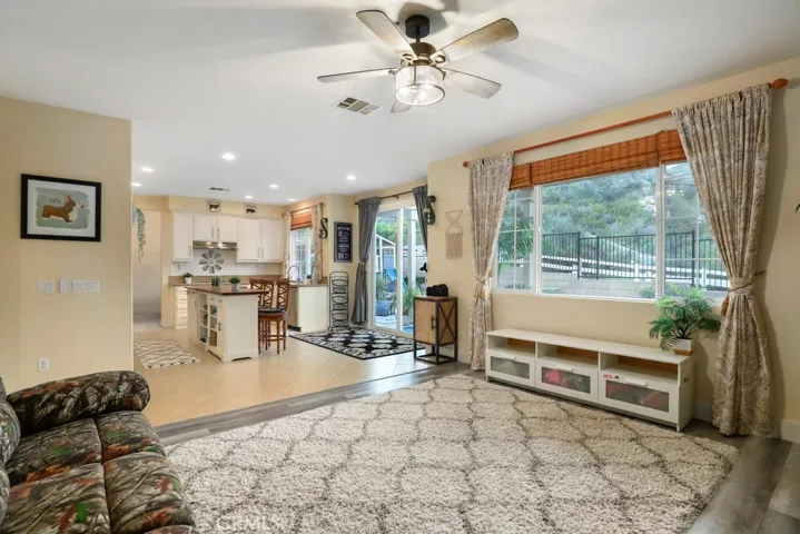 33341 Cameo Lane, Wildomar, California 92595