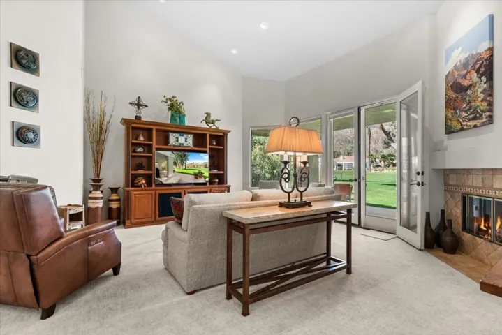 Beautifully furnishedAvenida Fernando-11