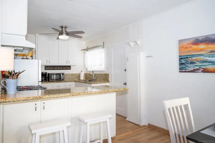 719 Zanzibar Ct, San Diego, California 92109