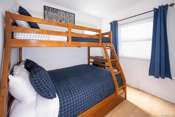 719 Zanzibar Ct, San Diego, California 92109