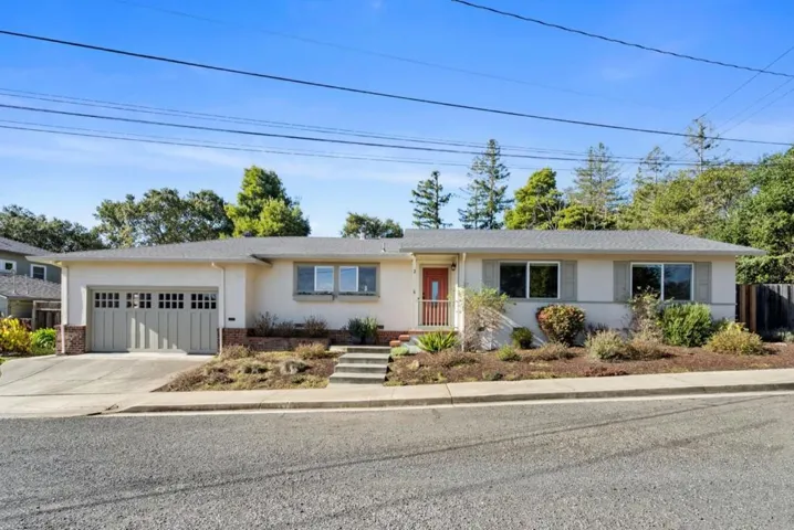 2 Burnham Court, San Carlos, California 94070