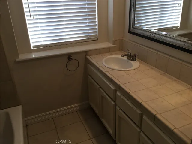 1702 Elm Avenue 24, Torrance, California 90503