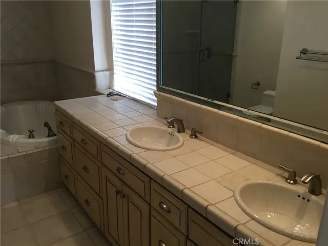 1702 Elm Avenue 24, Torrance, California 90503